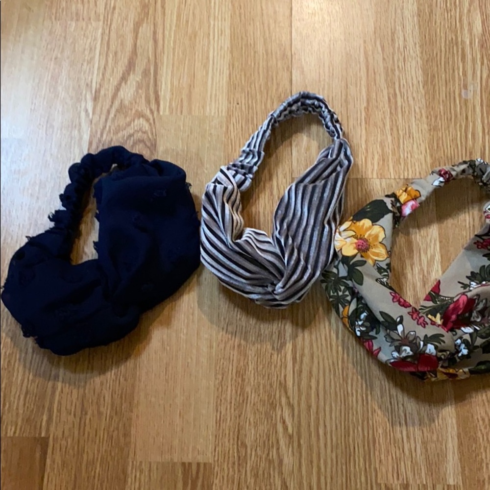 Three Headbands the same Type